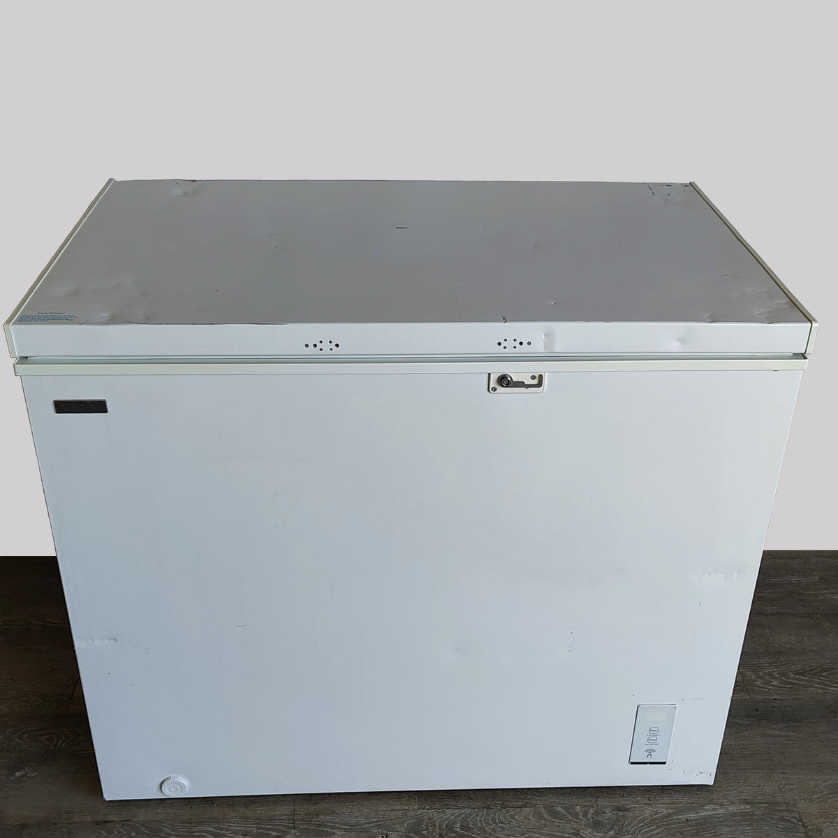 Vissani 8.8 cu. ft. Smart, Convertible, Garage Ready Chest Freezer MDCF9WH