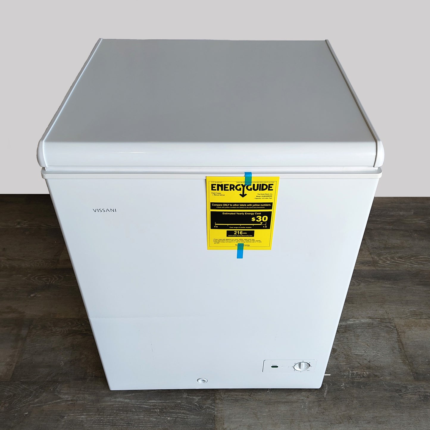 Vissani 4.9 cu. ft. Garage Ready Chest Freezer DCM5QWWW