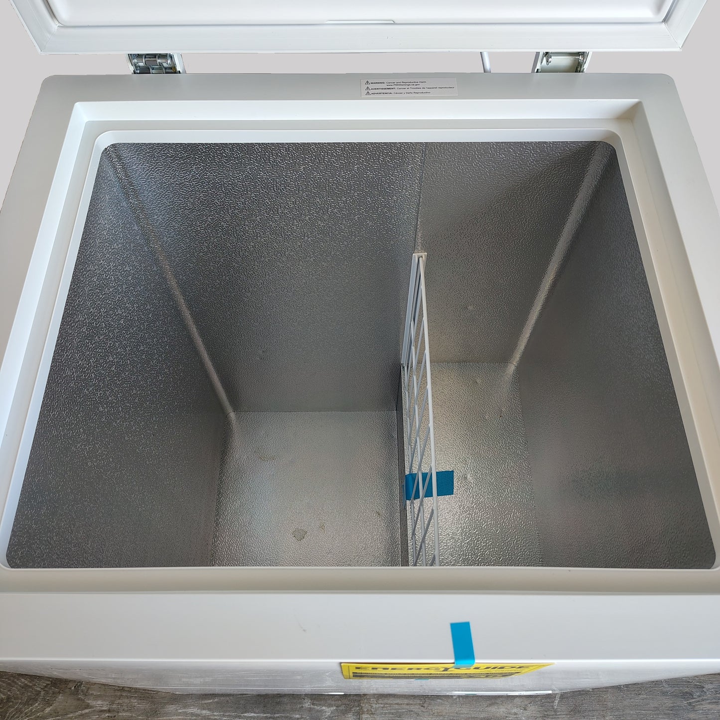 Vissani 4.9 cu. ft. Garage Ready Chest Freezer DCM5QWWW