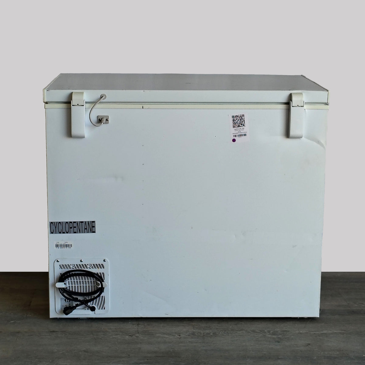 Vissani 8.8 cu. ft. Smart, Convertible, Garage Ready Chest Freezer MDCF9WH