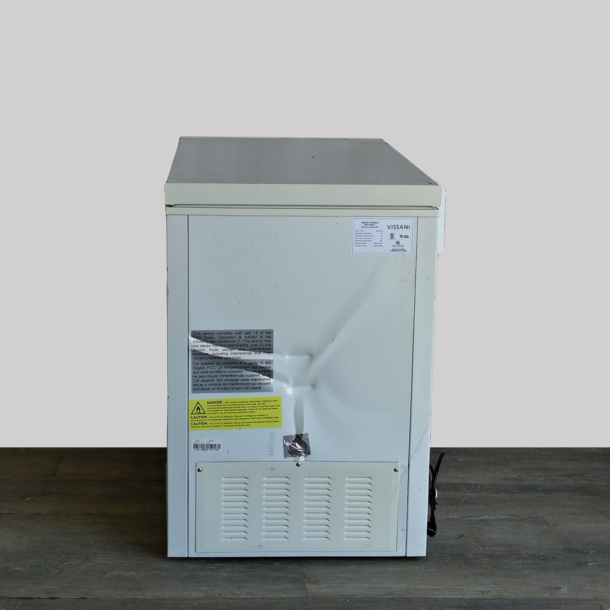 Vissani 8.8 cu. ft. Smart, Convertible, Garage Ready Chest Freezer MDCF9WH
