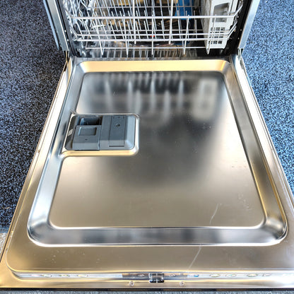 Frigidaire 24 in. Built-in Dishwasher with Third Rack, BladeSpray, and Stainless Steel Tub FDSH4501AS