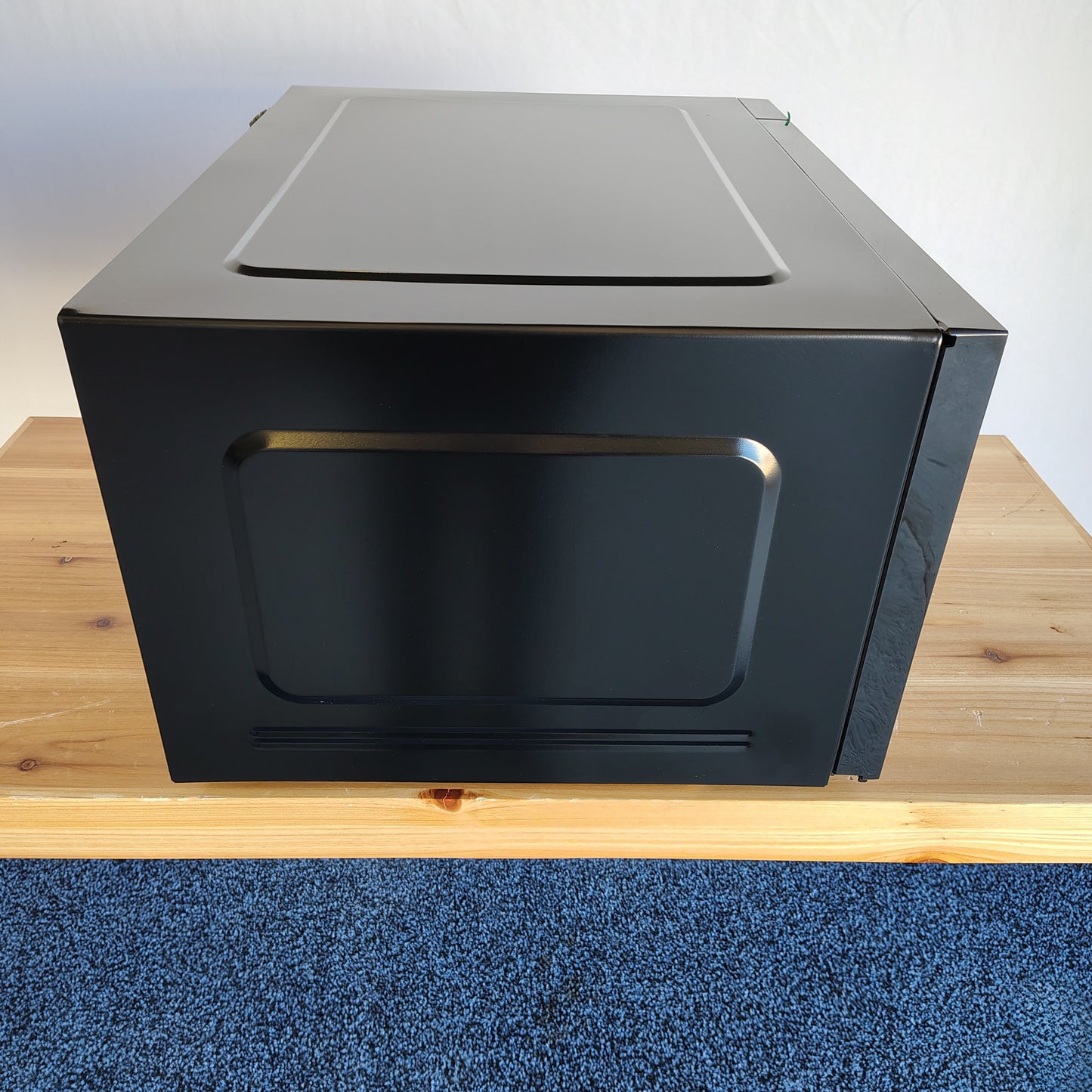 Frigidaire Gallery 24 in. Built-In Microwave in Stainless Steel with Sensor Cook GMBS3068BF