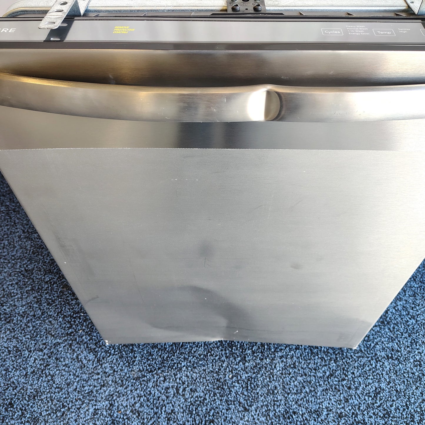 Frigidaire 24 in Top Control Built-in Dishwasher with Plastic Tub in Stainless Steel FDPH4316AS