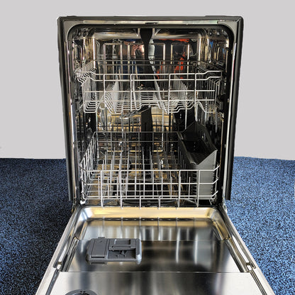 Maytag 24 in. Fingerprint Resistant Stainless Front Control Built-In Tall Tub 50 dBA Dishwasher with Dual Power Filtration MDB4949SKZ