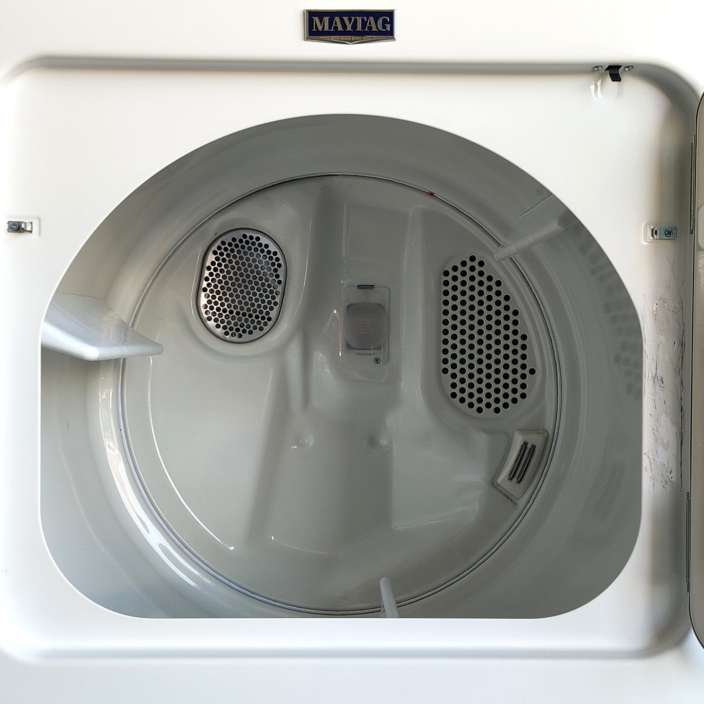 Maytag 7.0 cu. ft. Vented Electric Dryer MED6200KW