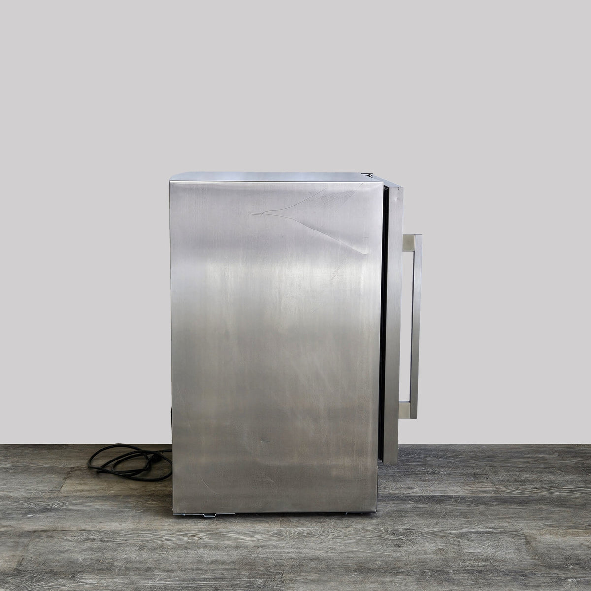 Tazpi 4.9 cu. ft. 24 in. 190 Can Built-In/Freestanding Outdoor Cooler Fridge with 4 wheels, Weatherproof, Stainless Steel TAOT24HD