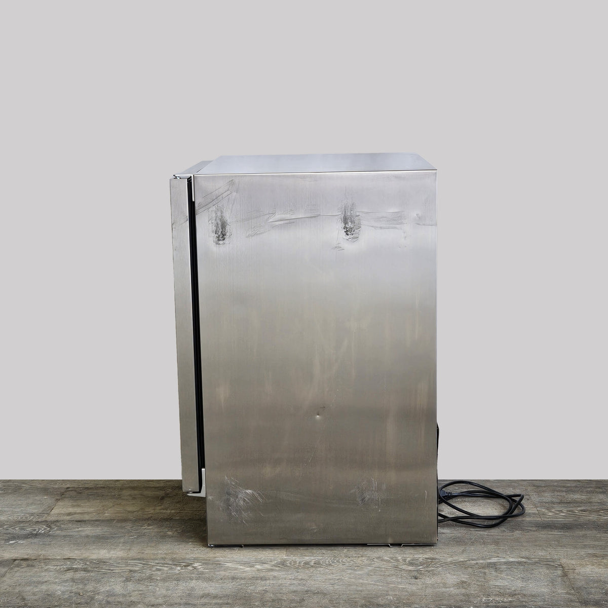 Tazpi 4.9 cu. ft. 24 in. 190 Can Built-In/Freestanding Outdoor Cooler Fridge with 4 wheels, Weatherproof, Stainless Steel TAOT24HD