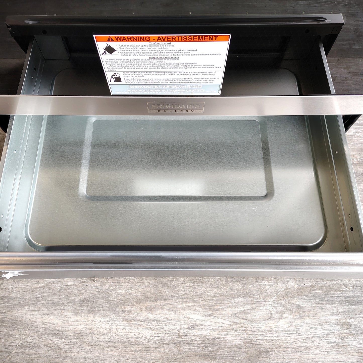 Frigidaire Gallery 5-Burner Element Slide-In Induction Range with Total Convection and Air Fry GCFI3060BF