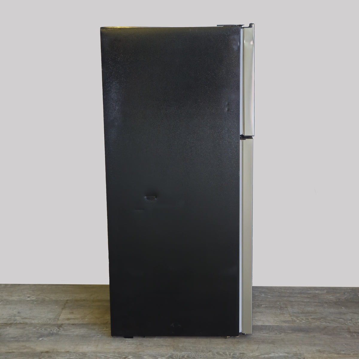 Vissani 10.1 cu. ft. Top Freezer Refrigerator in Stainless Steel MDTF10SSES4