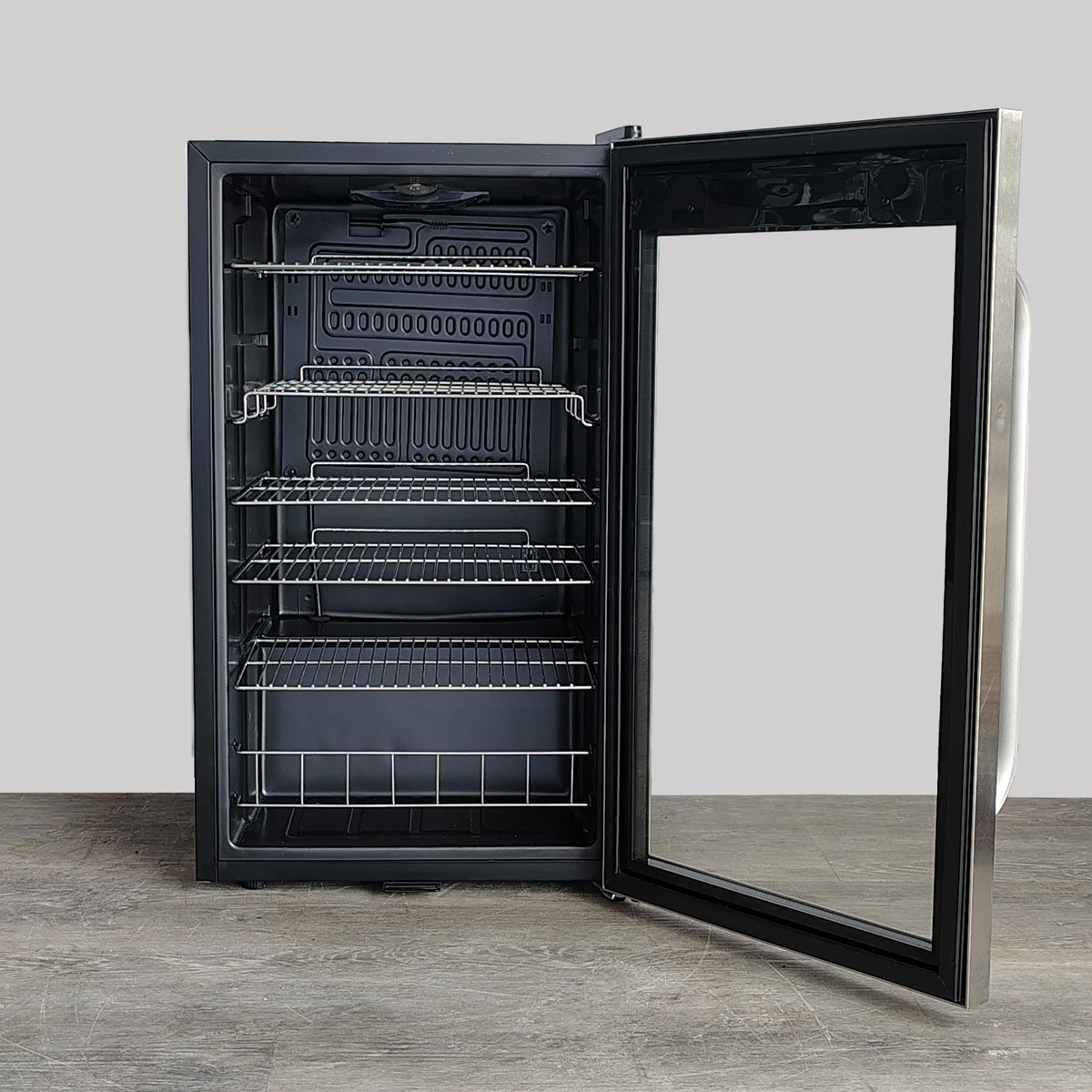 Whynter 19 in. 34 Bottle Wine Cooler Fridge with Lock Freestanding Stainless Steel Display Rack and LED Display FWC341TS